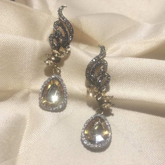 Gold Tone Crystal Gemstone Teardrop Earrings - Picture 4 of 4